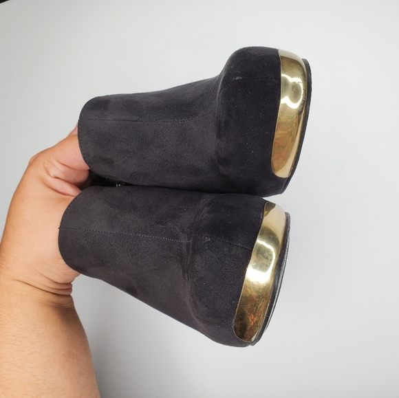 Aldo Black Suede Platform Ankle Booties - Picture 4 of 6